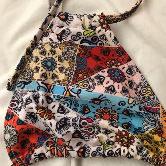 bikini - Picture 2 of 3